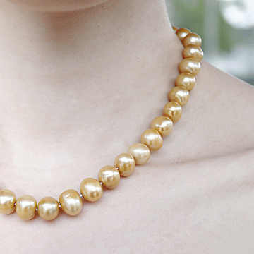 #L6 10.5mm Gold pearl necklace 17.5"