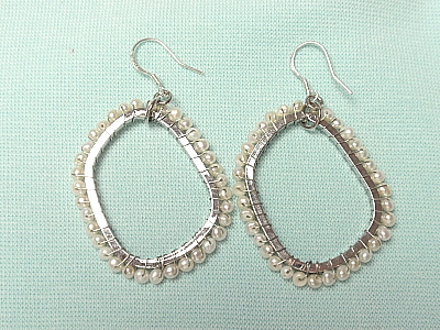 #E375 Single Oval Loop Earring with Seed Pearls