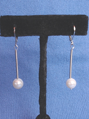 #E424 Stainless Steel Drop Earring with White 8mm Mother of Pearl