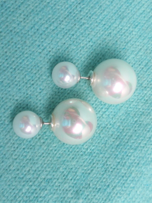 #E426W Double Mother of Pearl Earrings