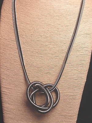 #F427 Stainless Knot Necklace 31"
