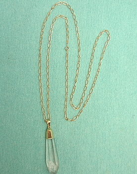 #F518 Gold Chain with Crystal Pendant