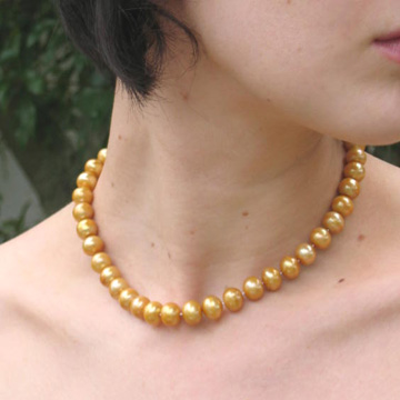#L57 Gold pearl necklace with silver clasp