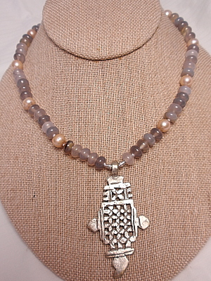 #PS660 Gray Oval Agate with Ethiopian Cross